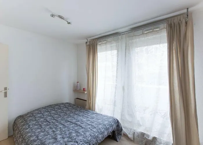 Du Pompidou Lägenhet